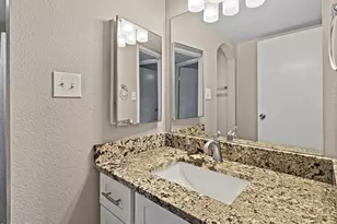 4410 N Longview Ave, Phoenix, AZ 85014 - Photo 9