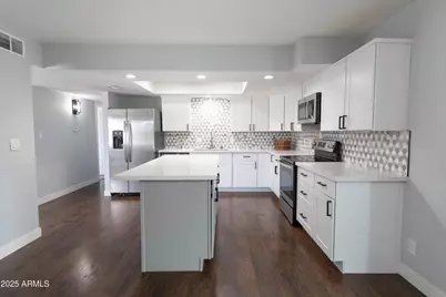 2144 S Los Feliz Drive, Tempe, AZ 85282 - Photo 5