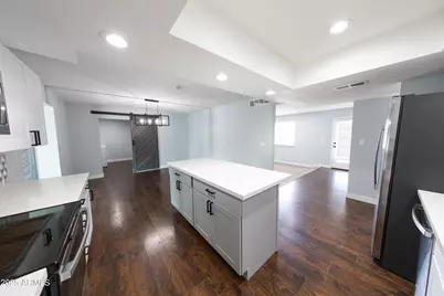 2144 S Los Feliz Drive, Tempe, AZ 85282 - Photo 7