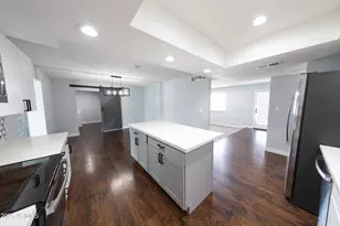 2144 S Los Feliz Dr, Tempe, AZ 85282 - Photo 7