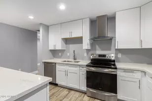 3520 S Poplar St, Tempe, AZ 85282 - Photo 9