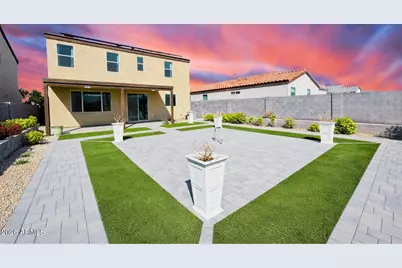 2439 W Kowalsky Lane, Phoenix, AZ 85041 - Photo 37