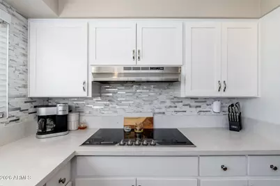 4710 N 78th Street, Scottsdale, AZ 85251 - Photo 9