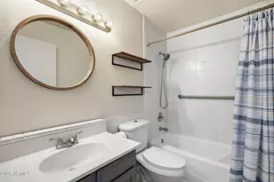 12619 N 39th Dr, Phoenix, AZ 85029 - Photo 17