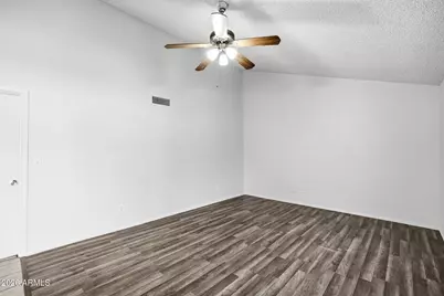 12619 N 39th Drive, Phoenix, AZ 85029 - Photo 15