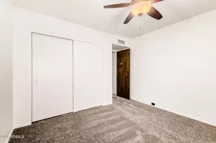 1010 E Becker Ln, Phoenix, AZ 85020 - Photo 13