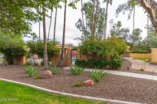 1010 E Becker Ln, Phoenix, AZ 85020 - Photo 31