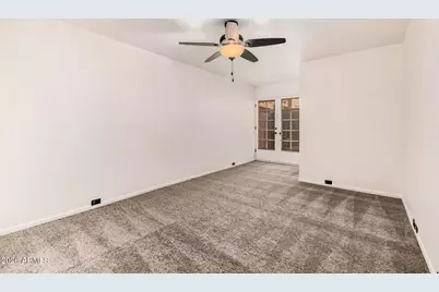 1010 E Becker Lane, Phoenix, AZ 85020 - Photo 11