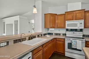 10830 E Oak Creek Trail, Cornville, AZ 86325 - Photo 17