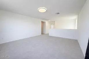 2439 W Kowalsky Ln, Phoenix, AZ 85041 - Photo 17