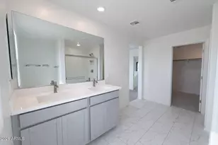 2439 W Kowalsky Ln, Phoenix, AZ 85041 - Photo 23