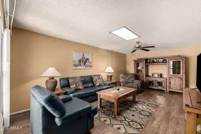 10426 W Ocotillo Drive, Sun City, AZ 85373 - Photo 5