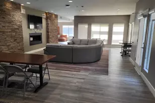 5350 E Deer Valley Dr, Phoenix, AZ 85054 - Photo 17