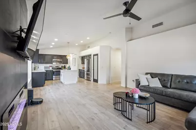 4440 E Tether Trail, Phoenix, AZ 85050 - Photo 13