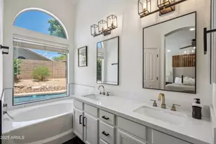 4440 E Tether Trail, Phoenix, AZ 85050 - Photo 11