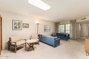 10559 W Granada Dr, Sun City, AZ 85373 - Photo 7