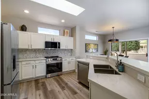 16068 W Glendora Ct, Surprise, AZ 85374 - Photo 13