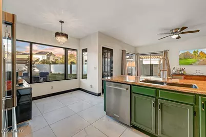 322 E Vaughn Avenue, Gilbert, AZ 85234 - Photo 17