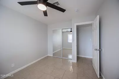 329 N 11th Street #203, Phoenix, AZ 85006 - Photo 13
