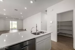 17628 W Msn Ln, Waddell, AZ 85355 - Photo 11