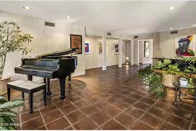 119 W Keim Drive, Phoenix, AZ 85013 - Photo 13