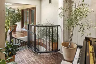 119 W Keim Dr, Phoenix, AZ 85013 - Photo 23