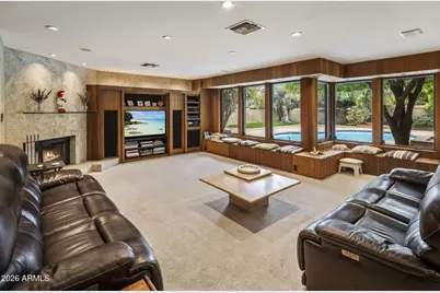 119 W Keim Drive, Phoenix, AZ 85013 - Photo 17