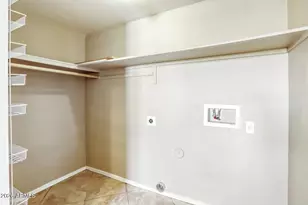 7801 N 44th Dr, Glendale, AZ 85301 - Photo 15