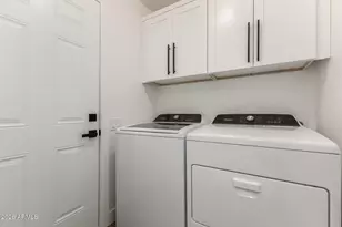 705 S Monterey St, Gilbert, AZ 85233 - Photo 23