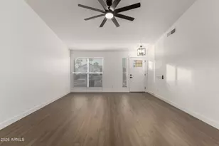 705 S Monterey St, Gilbert, AZ 85233 - Photo 7