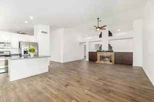 3920 W Columbine Dr, Phoenix, AZ 85029 - Photo 7