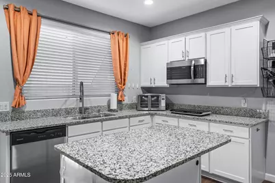 10762 W Bronco Trail, Peoria, AZ 85383 - Photo 29