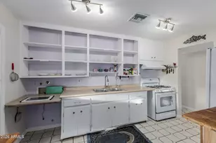 512 S Margo Dr, Tempe, AZ 85281 - Photo 11