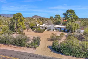 37901 N Tranquil Trail, Carefree, AZ 85377 - Photo 29
