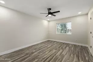 10828 N Biltmore Dr, Phoenix, AZ 85029 - Photo 11