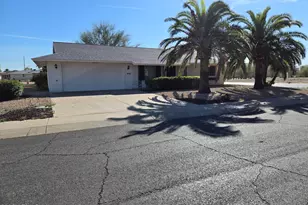 10049 W Oakmont Dr, Sun City, AZ 85351 - Photo 1