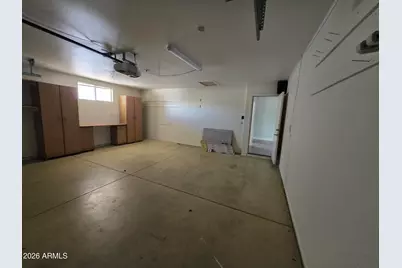 10049 W Oakmont Drive, Sun City, AZ 85351 - Photo 11