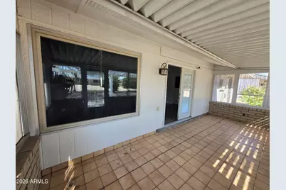 10049 W Oakmont Drive, Sun City, AZ 85351 - Photo 9