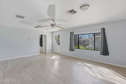 1532 W Loma Lane, Phoenix, AZ 85021 - Photo 17