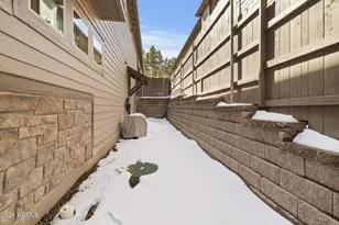 628 N Forest View Dr N, Flagstaff, AZ 86001 - Photo 49