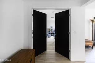 3830 E Devonshire Ave, Phoenix, AZ 85018 - Photo 7