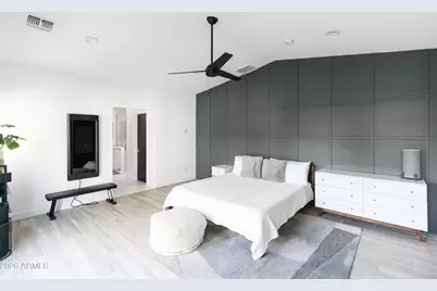 3830 E Devonshire Avenue, Phoenix, AZ 85018 - Photo 15