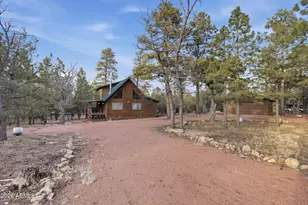 5843 Pine Needle Dr, Happy Jack, AZ 86024 - Photo 7