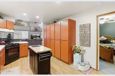 5843 Pine Needle Drive, Happy Jack, AZ 86024 - Photo 29