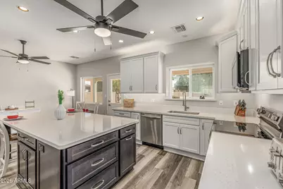 3225 W Marconi Avenue, Phoenix, AZ 85053 - Photo 11