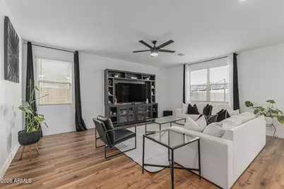 14140 W Valentine Street, Surprise, AZ 85379 - Photo 7