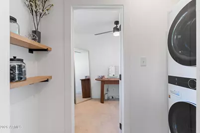 8602 E Roanoke Avenue, Scottsdale, AZ 85257 - Photo 15