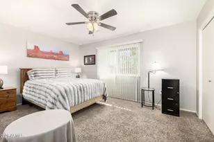 10212 W Royal Oak Rd, Sun City, AZ 85351 - Photo 17