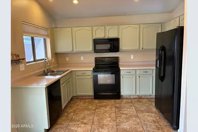 15713 W Post Drive, Surprise, AZ 85374 - Photo 9