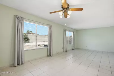 1012 W Montoya Lane, Phoenix, AZ 85027 - Photo 9